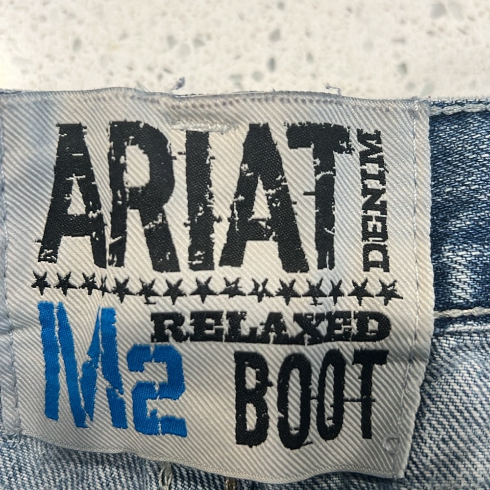 Men’s ARIAT Denim, Relaxed, Boot Cut M2 
Jeans (33/34)